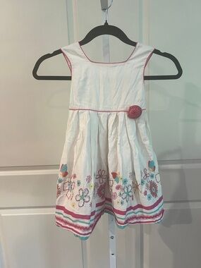 Cutey Couture Girls  White Floral Embroidered Sundress with Pink Trim size 4/5